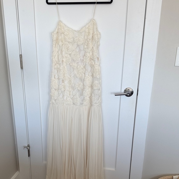 Alexis Natalina White Dress - Picture 3 of 5